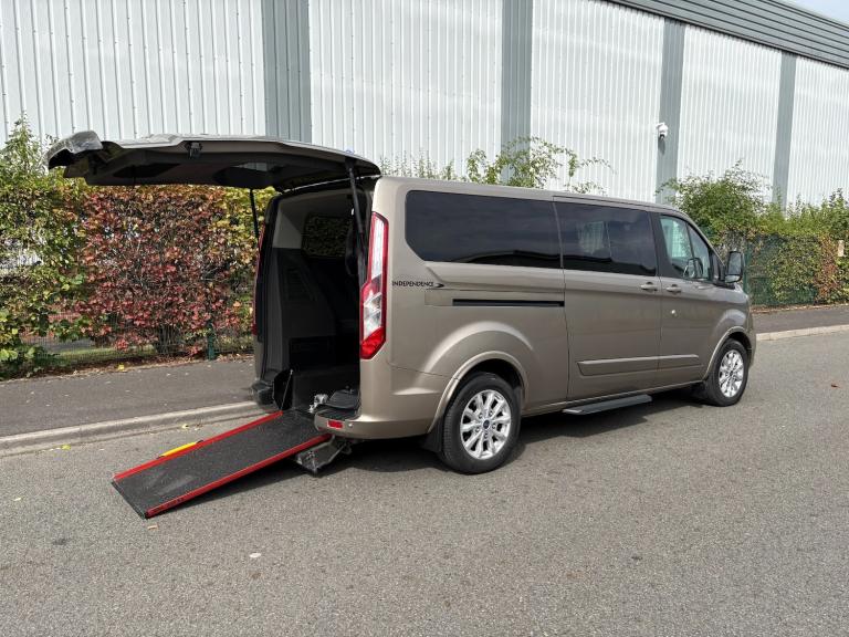 2019 Ford Tourneo Transit Custom LWB L2 Titanium 2xWheelchair 6SEAT NEW WETBELT