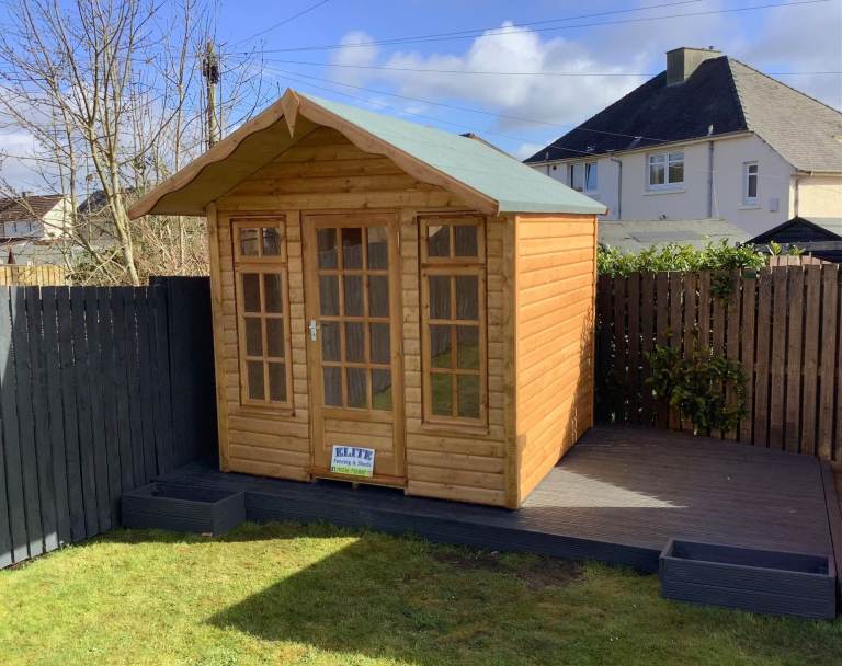 SPECIAL OFFER 8x8 Summerhouse 20mm Log effect 