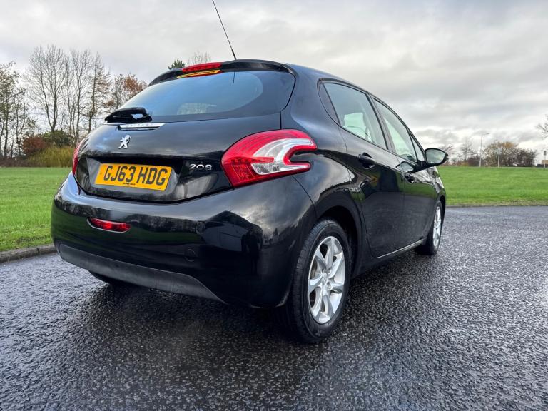 2013 Peugeot 208 1.0 VTi Active 5dr HATCHBACK Petrol Manual