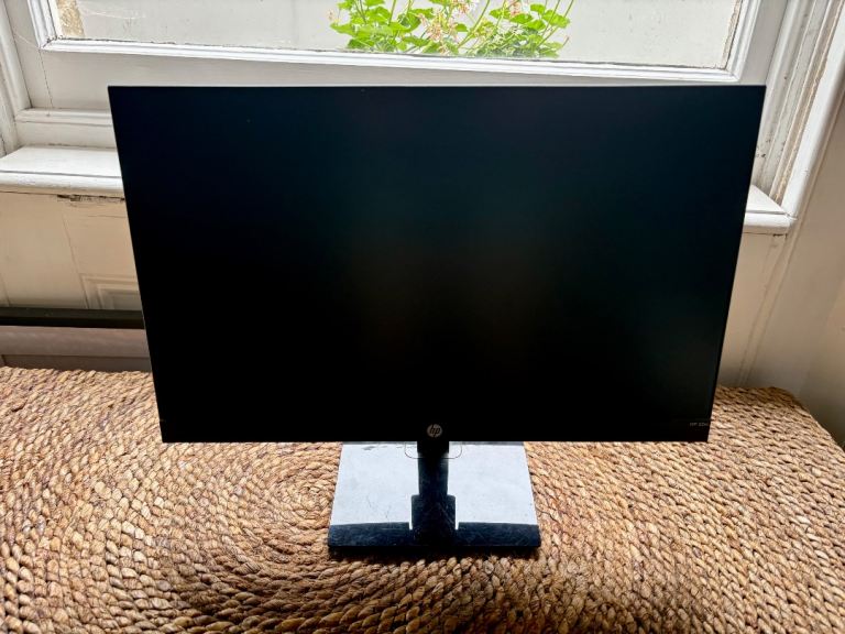 HP Computer Monitor – Great Condition