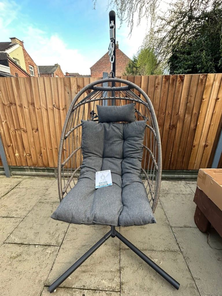 Rattan egg chair new