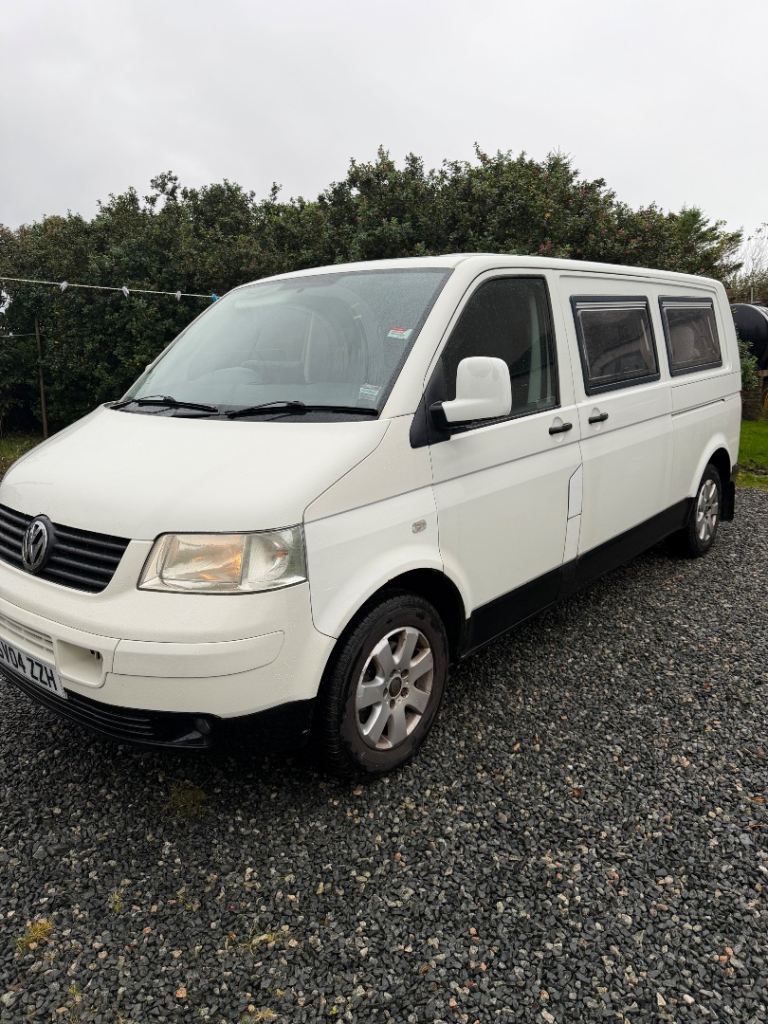 VW Transporter T5 Campervan 