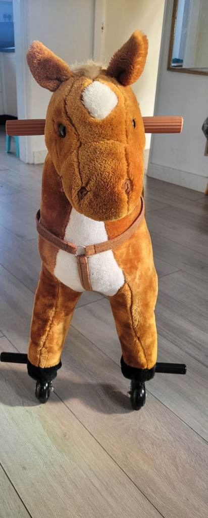 Rocking horse on wheels