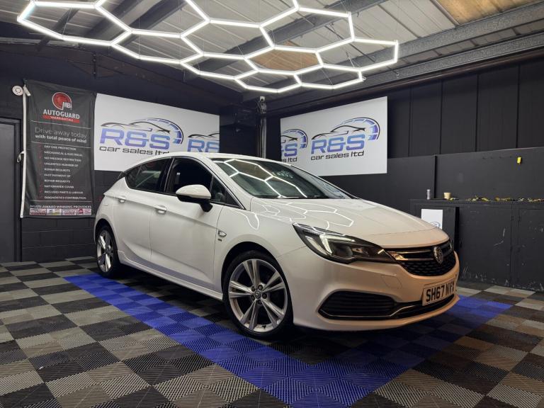 2017 Vauxhall Astra 1.6 CDTi 16V SRi Vx-line Nav 5dr HATCHBACK Diesel Manual