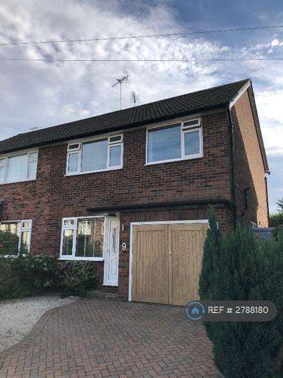 3 bedroom house in Kingcroft Road, Harpenden, AL5 (3 bed) (#2788180)