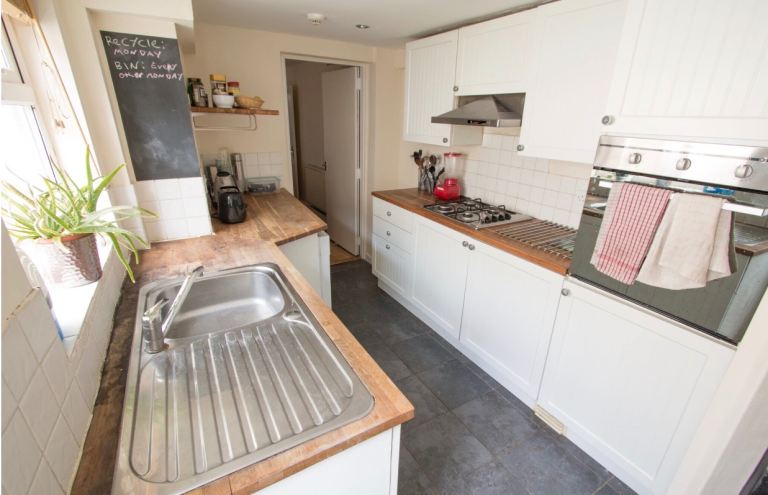 image for Room to let in St George 