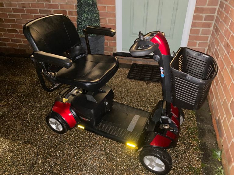 Pride GoGo Sport 4mph transportable mobility scooter, NEW batteries