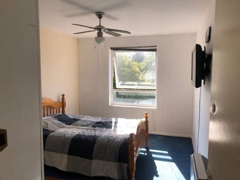 Room to let 
