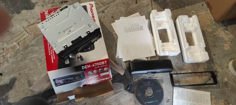 Pioneer deh-4700bt car cd radio usb aux Bluetooth spares repair 