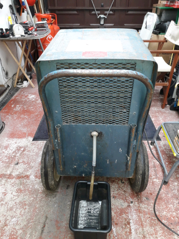 OLD STYLE EBAC BD150 INDUSTRIAL BUILDING DRYER WORKING CONDITION. 