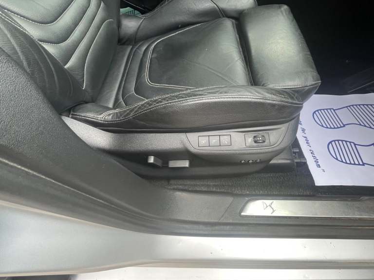 2012 Citroen DS5 2.0 HDi DSport 5dr HATCHBACK DIESEL Manual