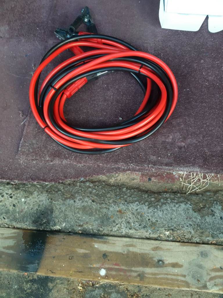 Heavy duty jumpleads 20ft long 