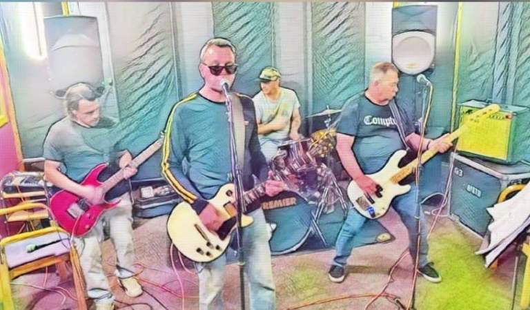 Rock drummer needed - Fife / Edinburgh