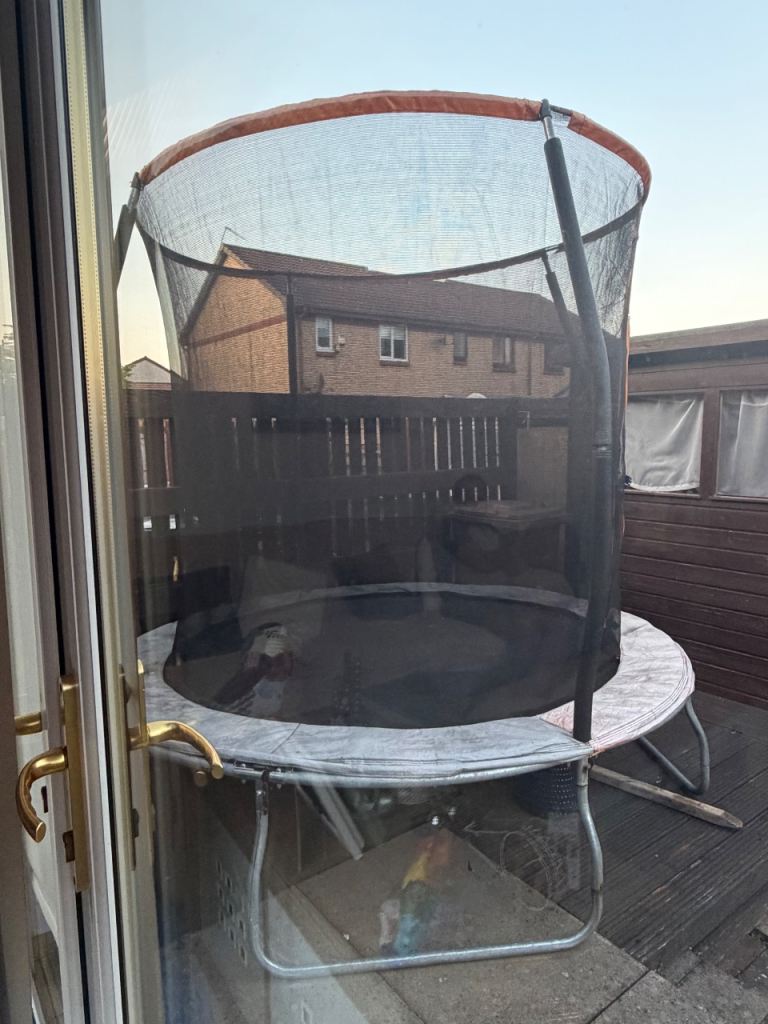 10 foot Trampoline with Safety Net – Good Condition
