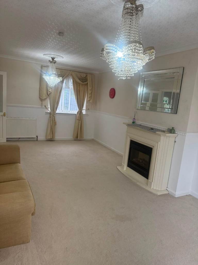3 Bedroom House Available to Rent