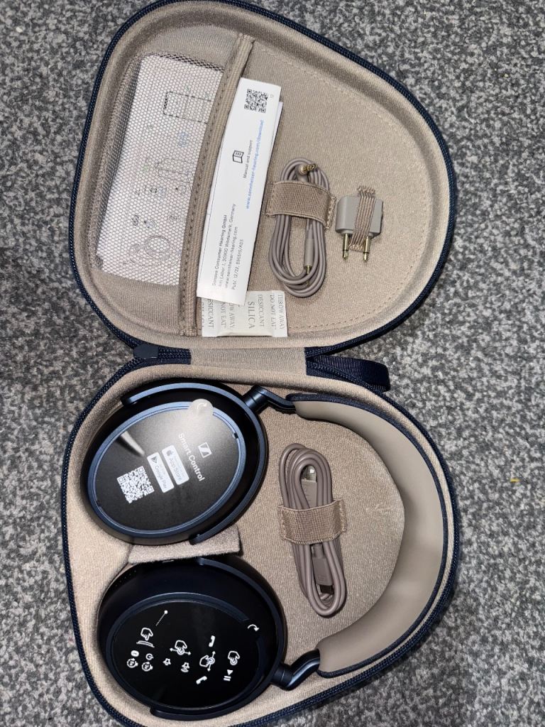 Sennheiser Momentum 4 Wireless Headphones - Black, As Good As New