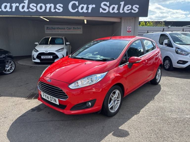 2014 Ford Fiesta 1.25 Zetec Hatchback 5dr Petrol Manual Euro 5 (82 ps) Hatchback Petrol Manual