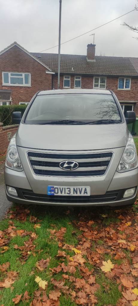 Hyundai, I800, MPV, 2013, Manual, 2497 (cc), 5 doors