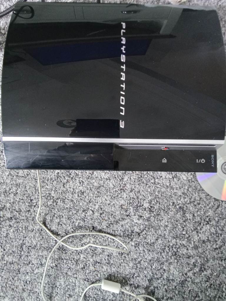 SONY PLAYSTATION 3 BLACK 1 CONTROLLER AND GRAND THEFT AUTO 4