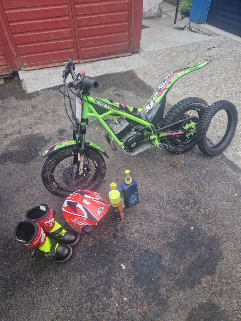 Vertigo mini vandal 16 kids trials bike