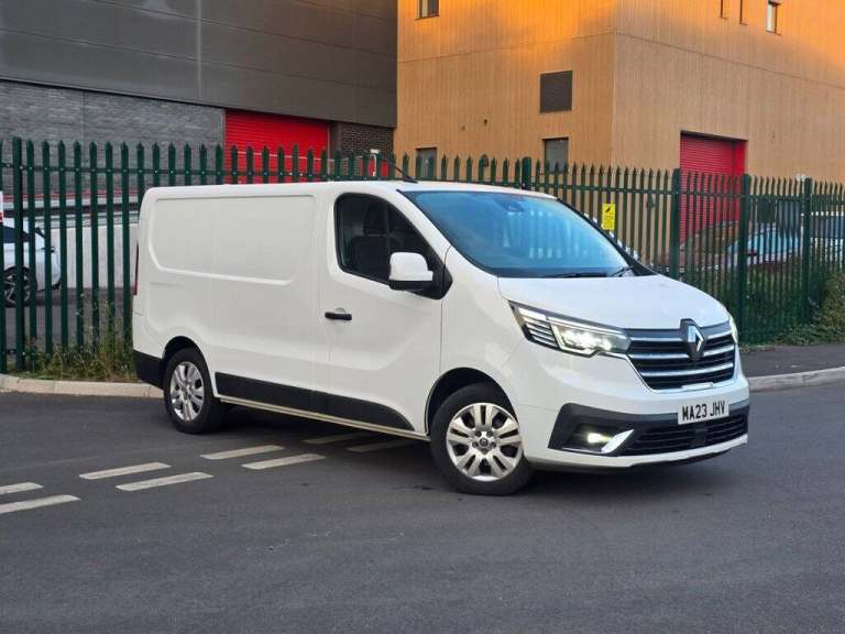 2023 23 RENAULT TRAFIC 2.0 DCI BLUE SL28 SPORT PANEL VAN 5DR DIESEL MANUAL L1 H1