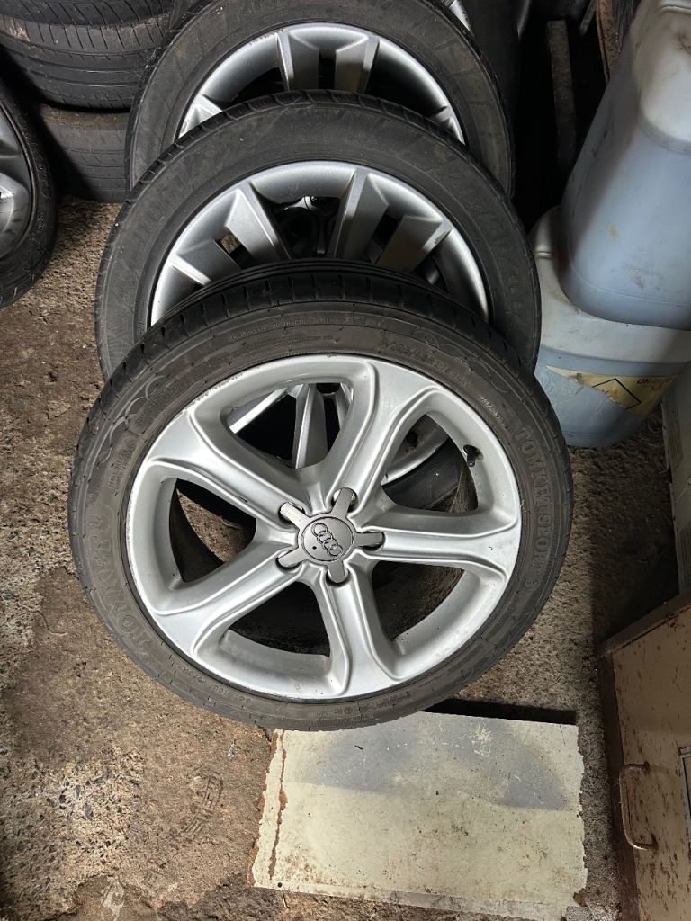 Audi 17” alloys for sale 
