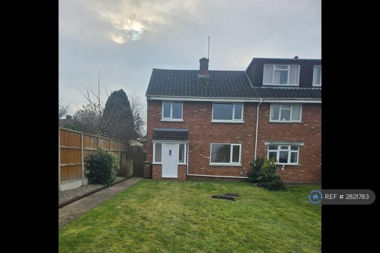 3 bedroom house in Winslow Avenue, Droitwich, WR9 (3 bed) (#2821783)