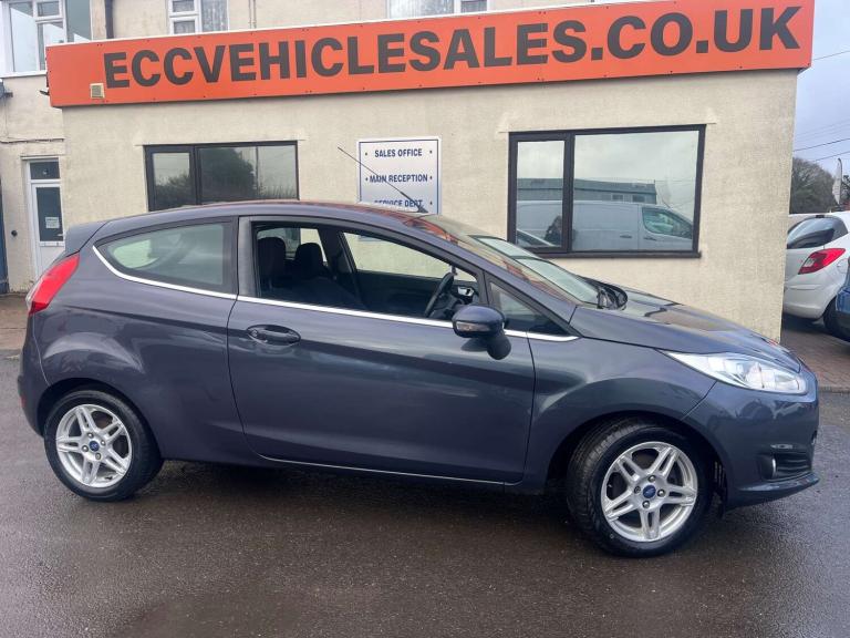 2014 Ford Fiesta 1.2 Fiesta Zetec 3dr Hatchback Petrol Manual