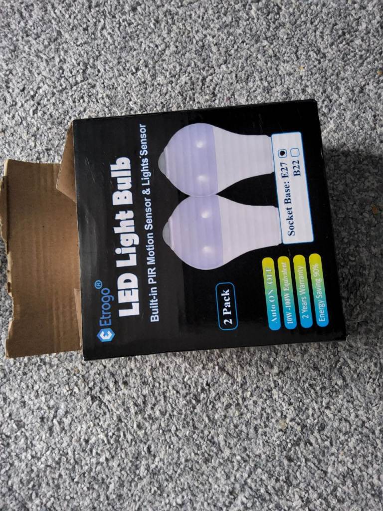 Motion sensor E27 light bulbs 