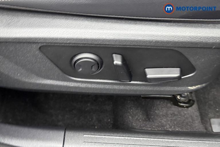 2024 Kia Sportage 1.6T GDi 207 HEV 3 5dr Auto SUV Hybrid Automatic