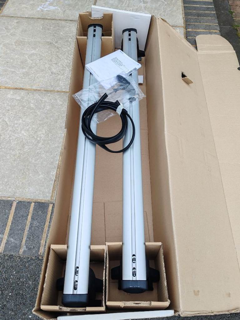 Audi A6 (4G/C7) Genuine Audi Roof Rack Cross Bars