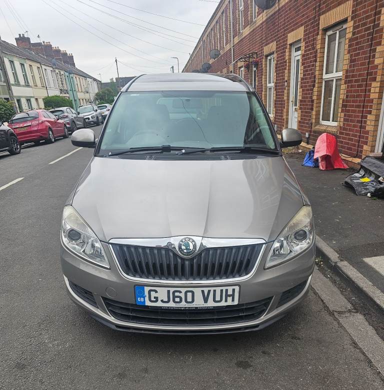 Skoda, ROOMSTER, MPV, 2010, Automatic, 1197 (cc), 5 doors