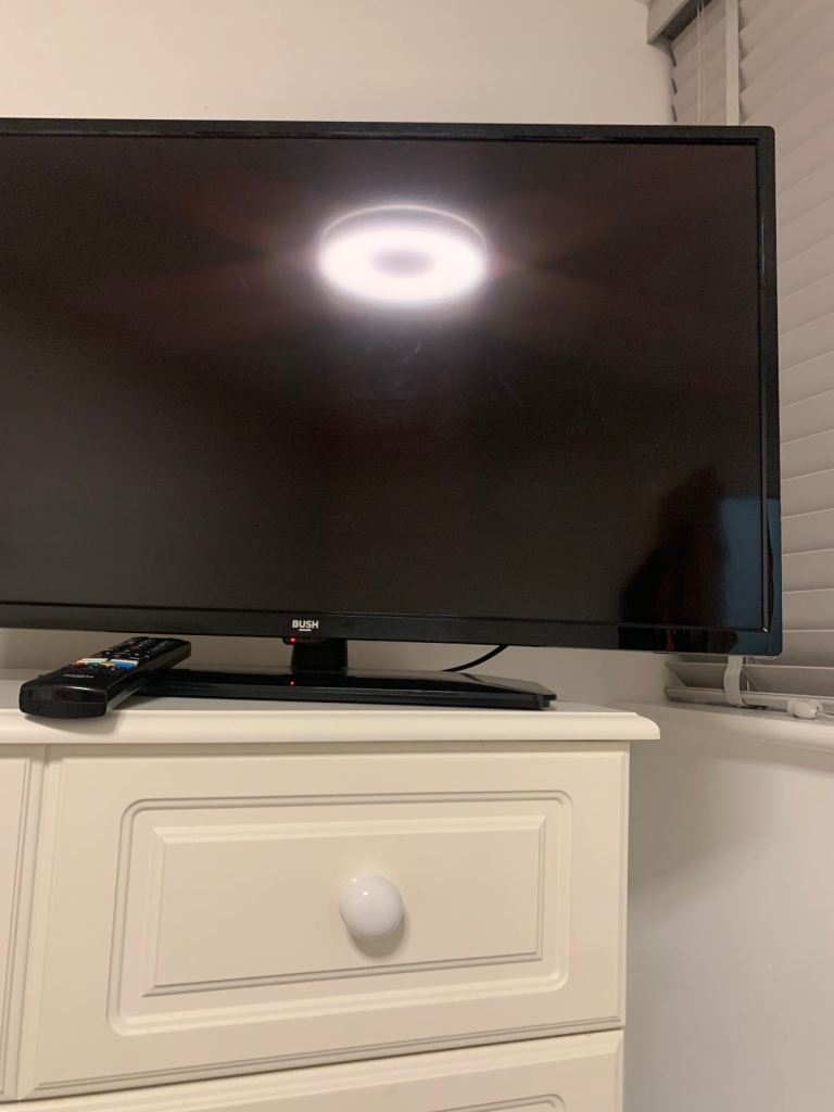 32” Bush Smart Tv