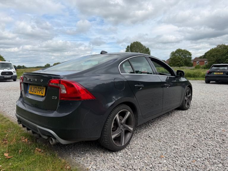 Volvo, S60, Saloon, 2013, Manual, 1984 (cc), 4 doors