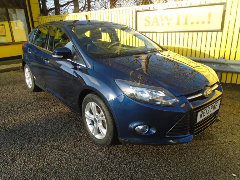 2013 Ford Focus 1.0T EcoBoost Zetec Hatchback 5dr Petrol Manual Euro 5 (s/s)