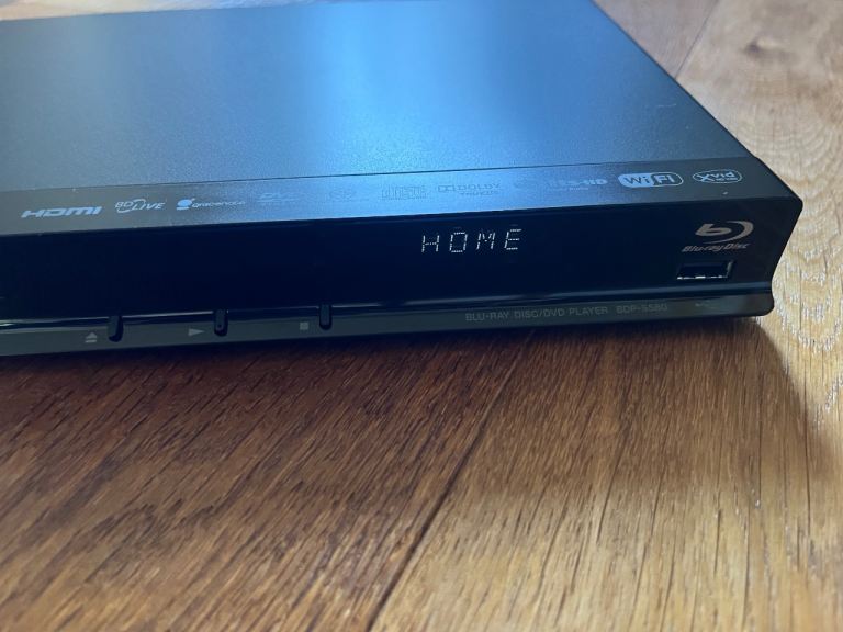 Sony Blu-ray 3D Player with Wi-Fi – Good Condition