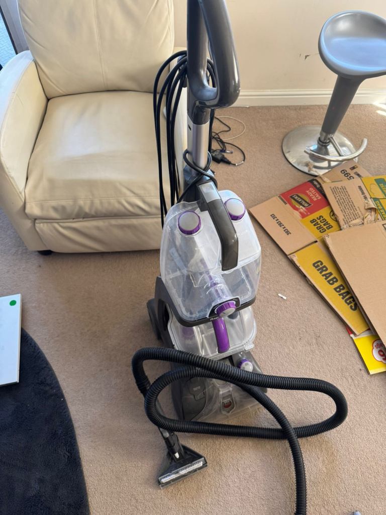 VAX Carpet Cleaner with Hose Attachment – Excellent Condition