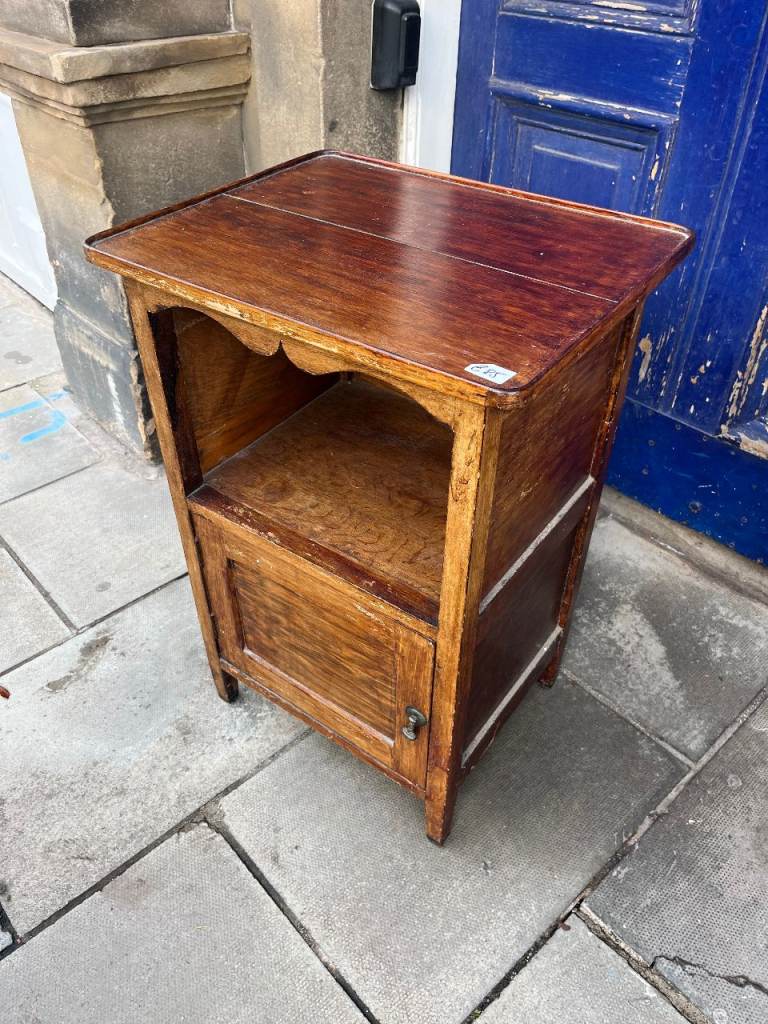Vintage Wooden Cabinet - Could be used as a wash stand ,  has a cupboard at base and a open storage 