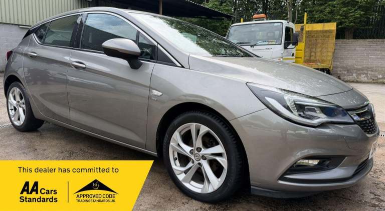 2016 Vauxhall Astra 1.6 CDTi 16V SRi Nav 5dr HATCHBACK DIESEL Manual