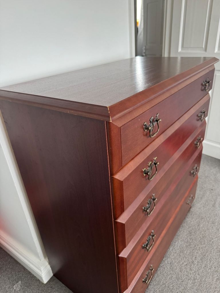 Wooden Chest of Drawers