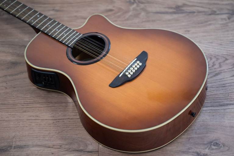 Yamaha APX5-12A 12 String Acoustic in Honeyburst