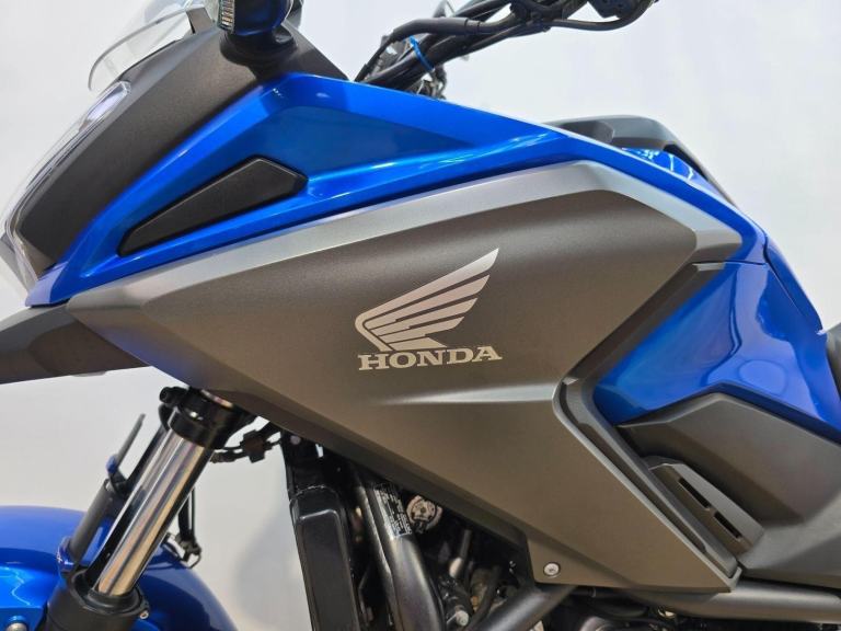 Honda NC750X DCT 2021 Blue - Screen, Traction Control, ABS, Full Digital Display