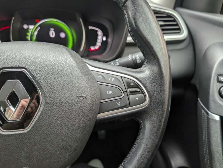 2017 Renault Kadjar 1.5 dCi Dynamique Nav SUV 5dr Diesel EDC Euro 6 (s/s) (110 ps) - CLIMATE, C H...