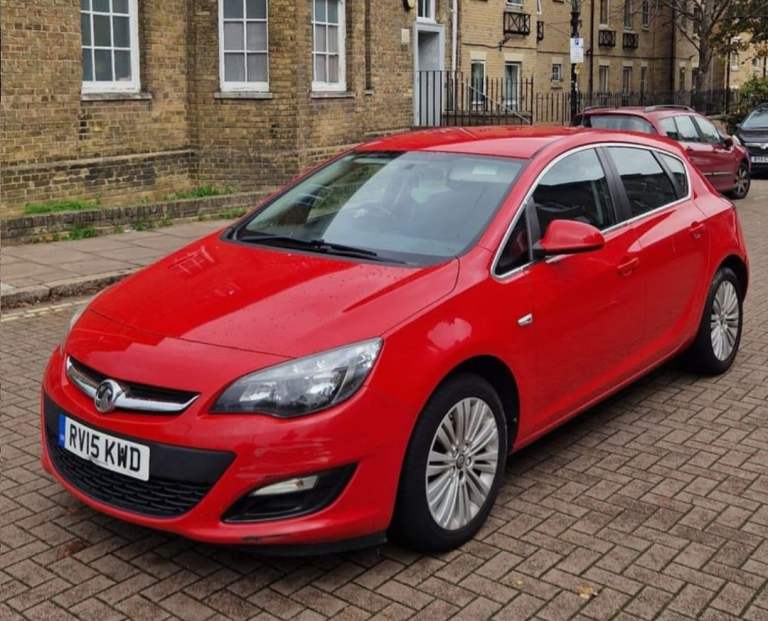 2015 VAUXHALL ASTRA 1.4 CC PETROL EXCITE  SPARES OR REPAIR 