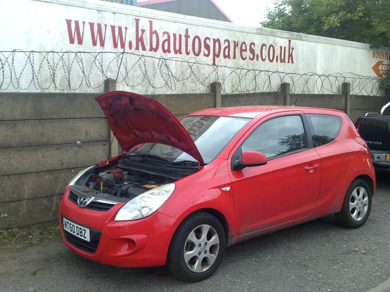 breaking for spares hyundai i20 2010 1.2 p