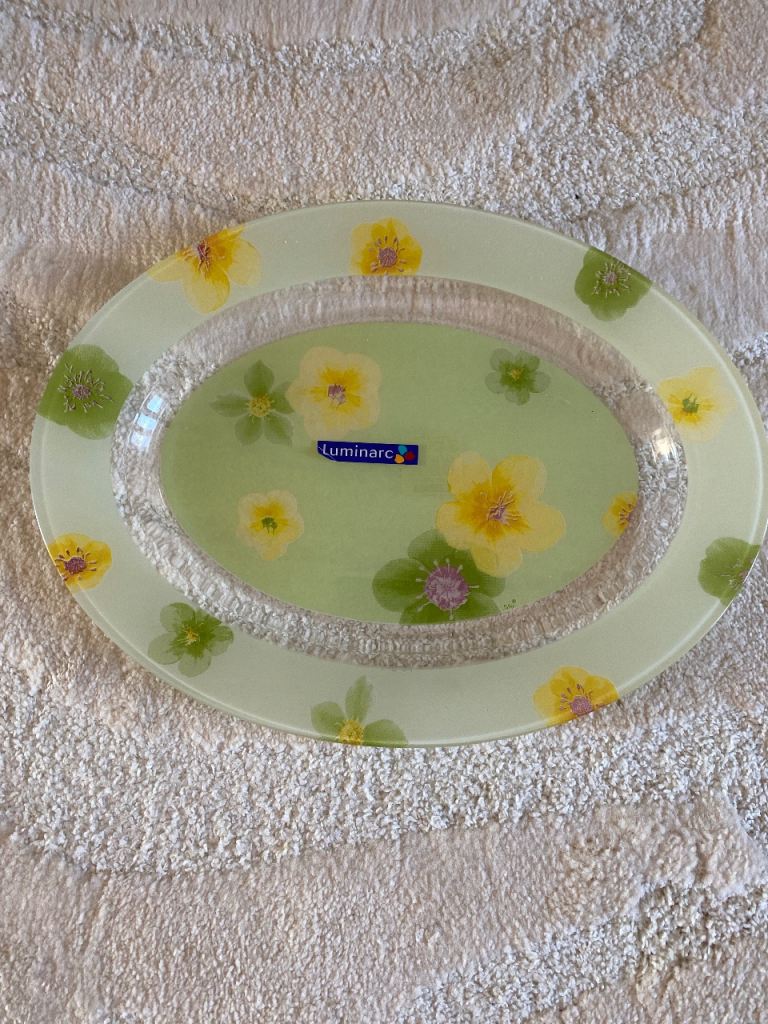 Oval dish made is France Luminarc