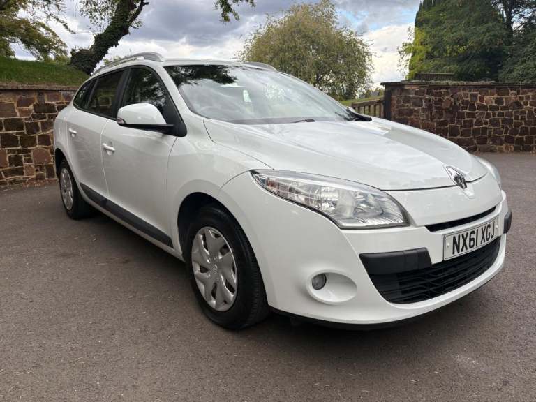 RENAULT MEGANE 1.5 dCi Expression 2011