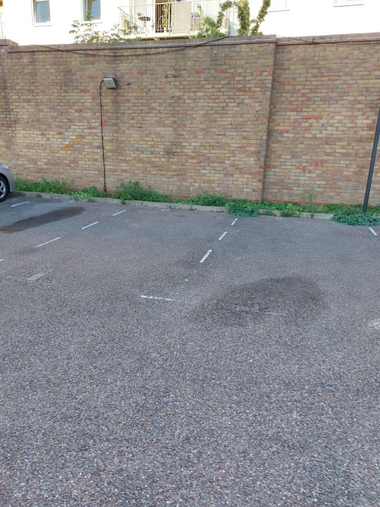 Parking space 