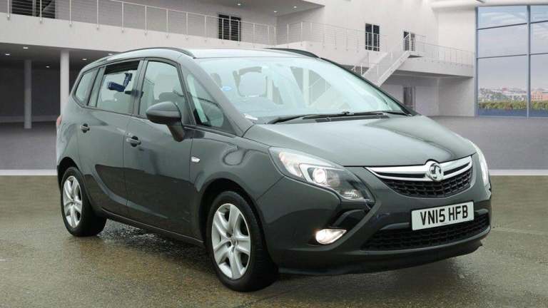 2015 Vauxhall Zafira 1.4T Exclusiv 5dr MPV PETROL Manual