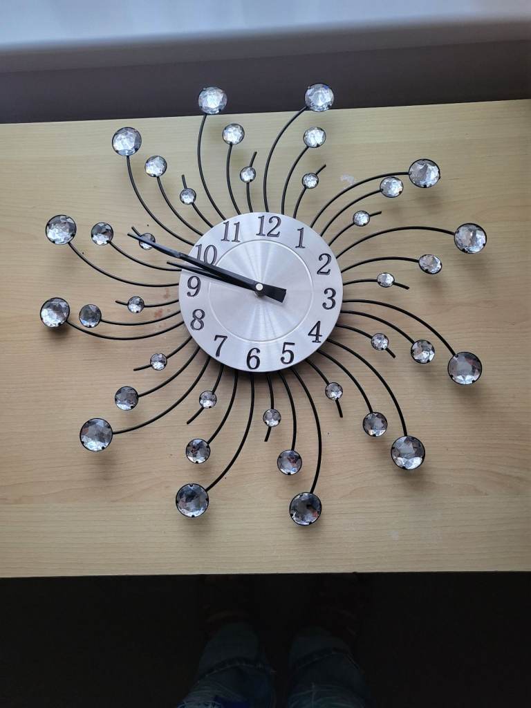 Luxury Artificial Crystal Diamond Large Wall Clock Metal   RRP:£75.00